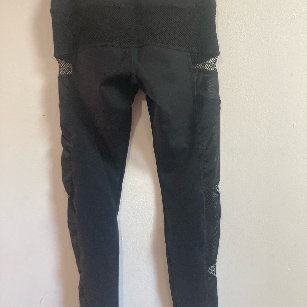 Popular Basics Black Athletic Leggings with Printed Waist Label